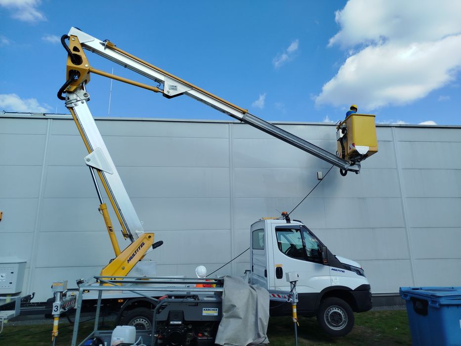 Mycie Kostki Brukowej Elewacji