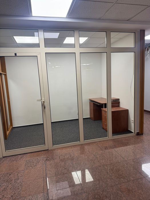 Lokal usługowy na wynajem w kamienicy z monitoringiem o powierzchni 7 m2. Brodnica , Ul. Mostowa 14