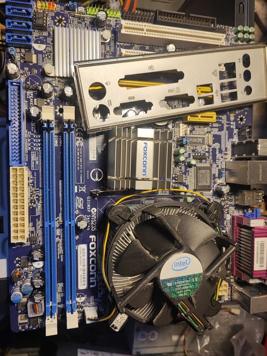Intel G31 s775 мат.плата