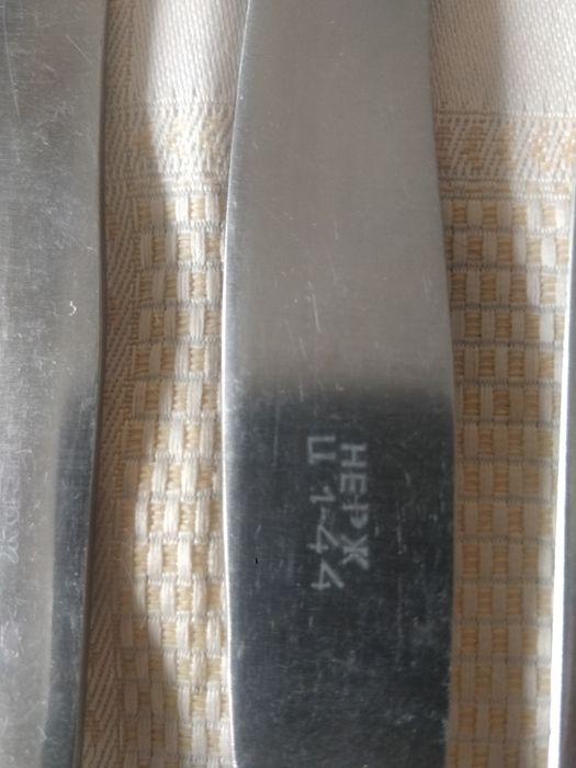 Вилки посеребрие ножи мельхиор