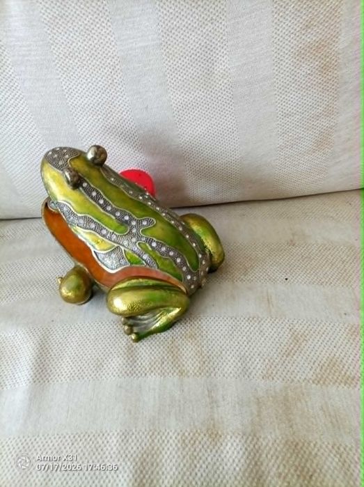 sapo porta-joias peça linda e rara
