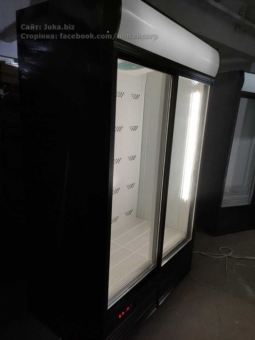 Холодильна шафа вітрина UBC SuperLarge LB 1300л чорний, гарантія 2міс
