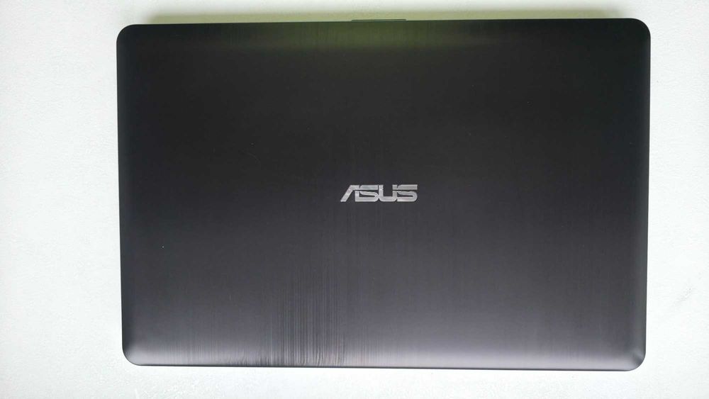 Laptop ASUS RTL8822BE