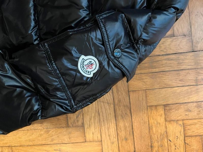 Kurtka zimowa Moncler maya czarna