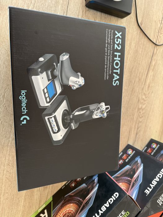 Контроллер Logitech G Saitek X52 Flight Control System