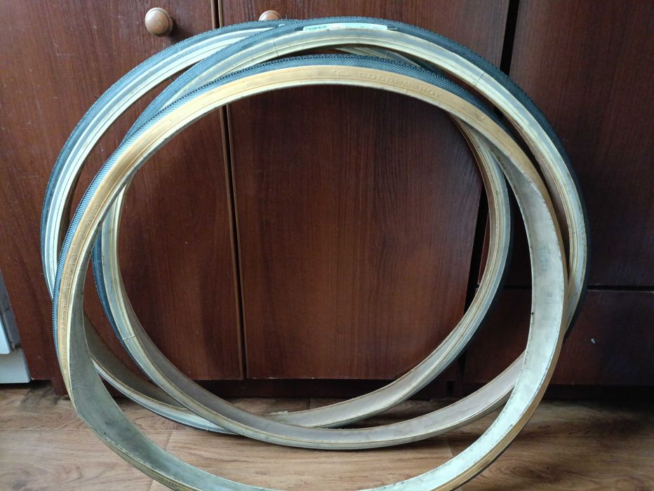 Покришки  panaracer, та shinko розмір 27 - 1 1/4 630 - 32.