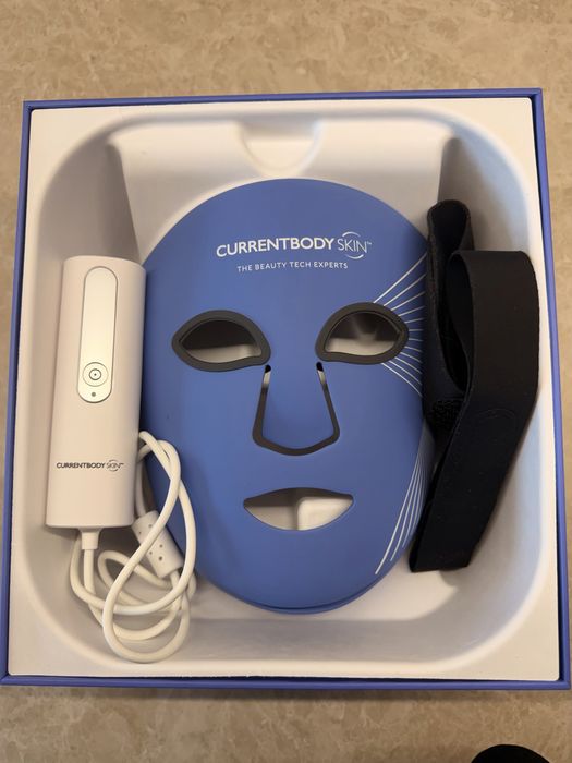 CurrentBody -  Maska LED terapia niebieskim swiatlem - tradzik