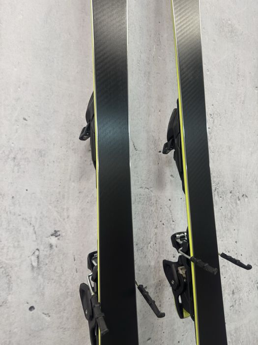Narty Fischer RC4 SC 155 cm 2025