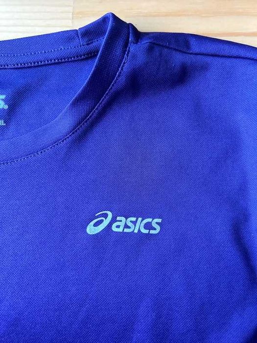 Camisola fitness roxa asics