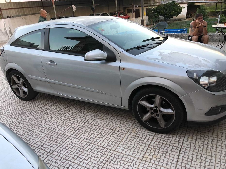 Vendo Opel Astra H sport 1.7 cdti foto 4