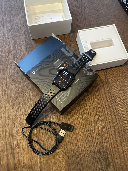 Годнник Amazfit GTS black