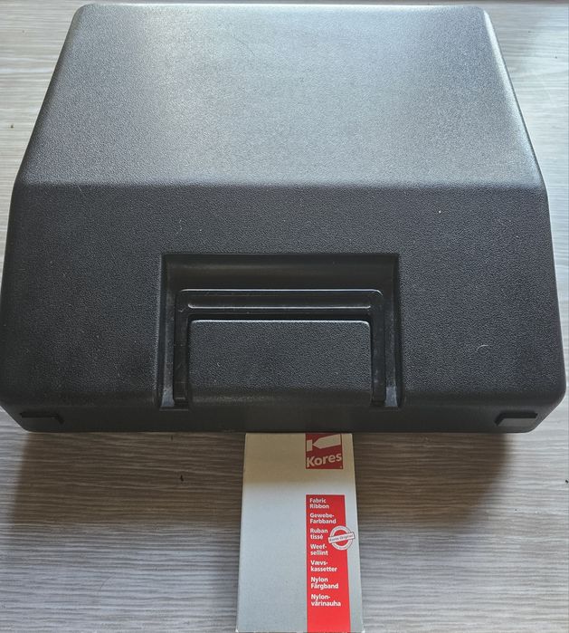 Máquina de escrever Rover 5000