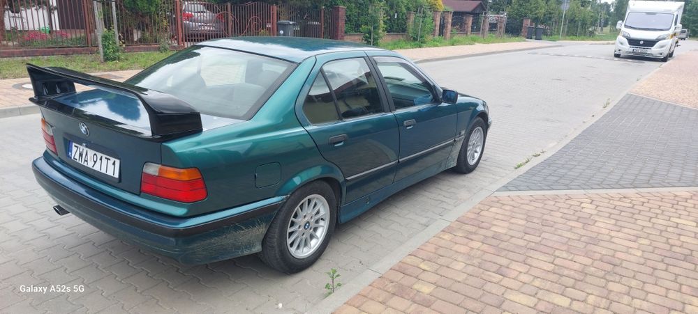 Sprzedam  e36 318i zamiana