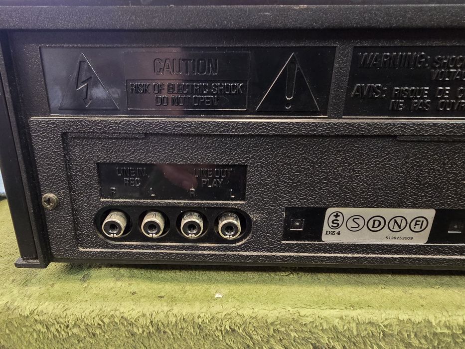 DENON DR-M07 deck magnetofon kasetowy.