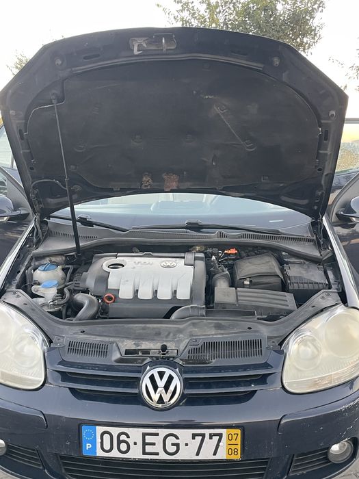 VW Golf V 1.9 TDI 105cv Comfortline | 6 Velocidades | Pele | Cruise Control
