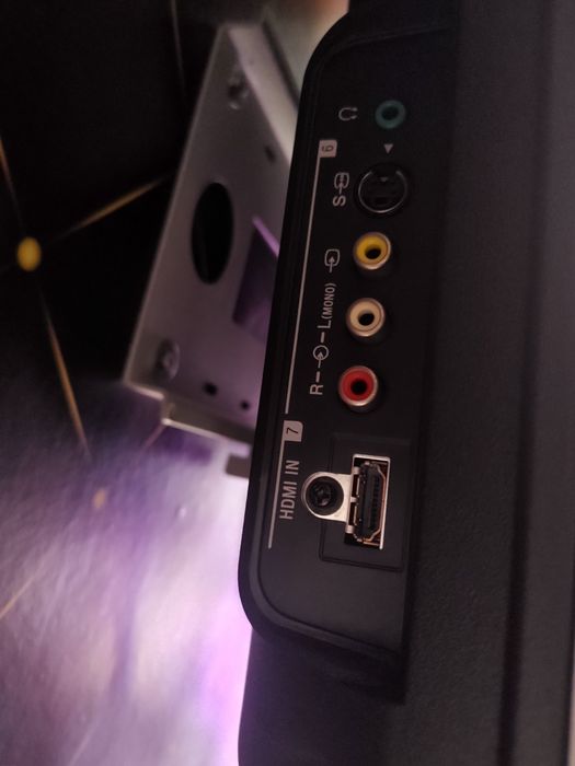 Sprzedam telewizor sony bravia 32 cale KDL-32D3000 + uchwyt RZESZÓW