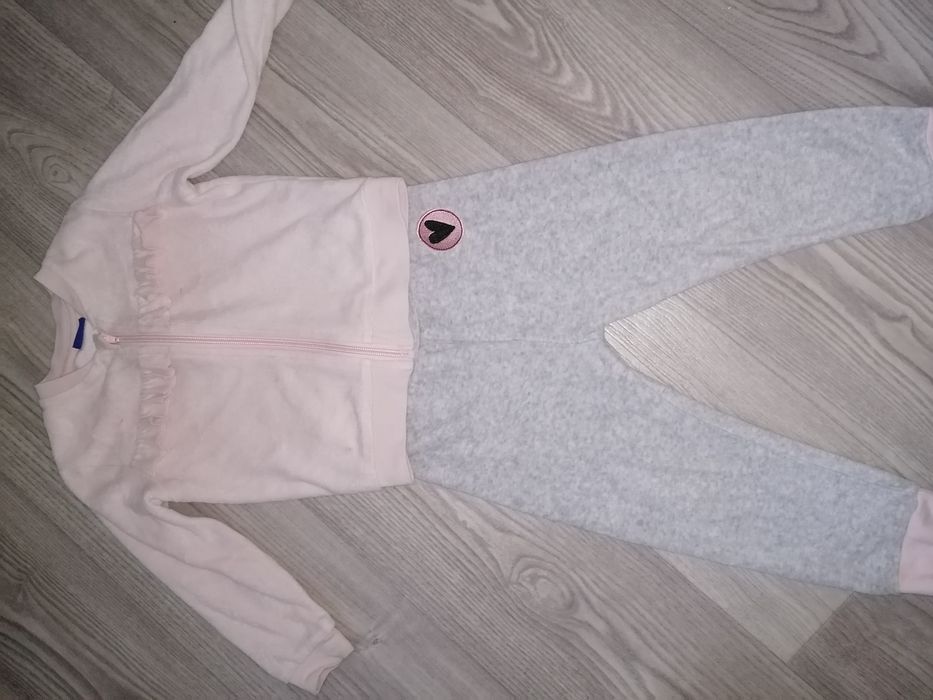 Костюм для дівчинки. 86/92