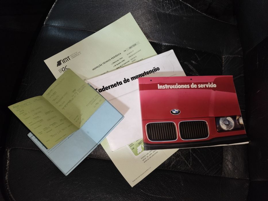 BMW E36 320i vanos (livrete)