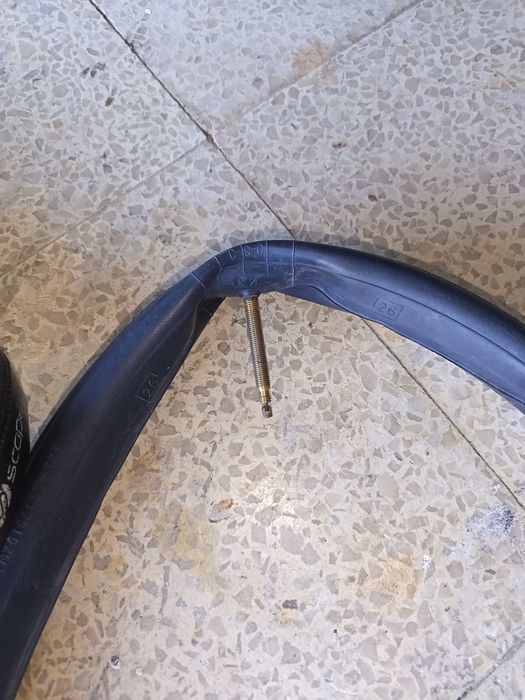 Vendo peças bicicleta e corrente para motorizada nova 415h