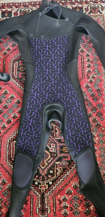 Fato Surf Billabong Absolute 4x3 CZ Black MT