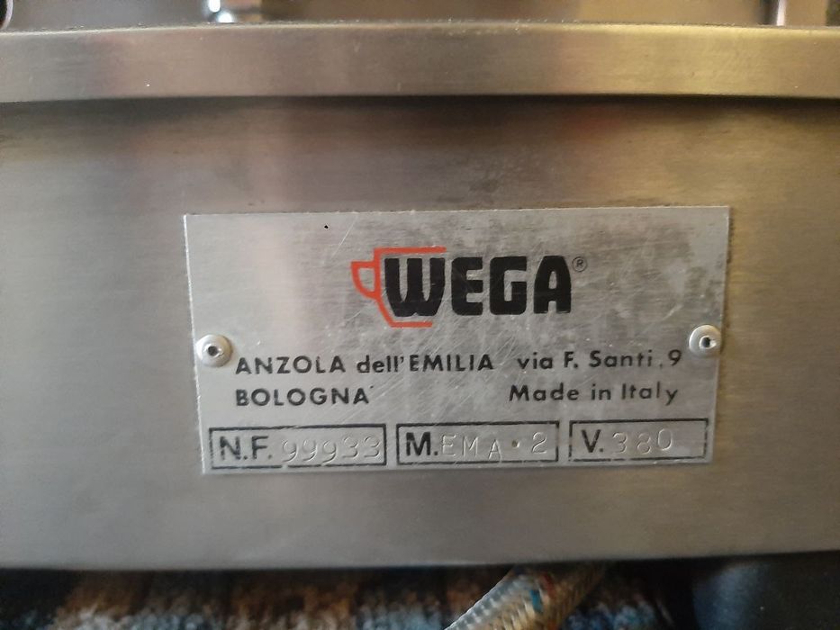 Кофемашина wega ( Італія)