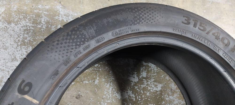 Pneus 275/45/21 e 315/40/21 continental semi novos