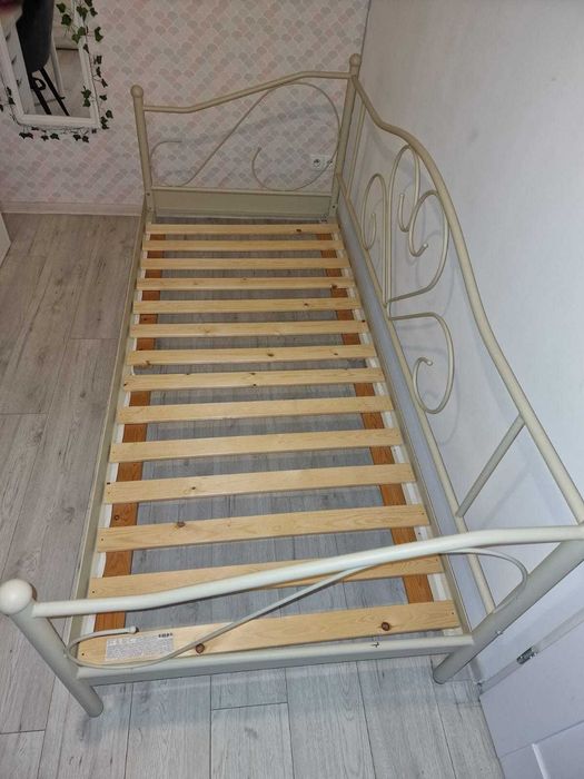 Łóżko Jysk Ringe 90 X 200 cm Kremowe + materac
