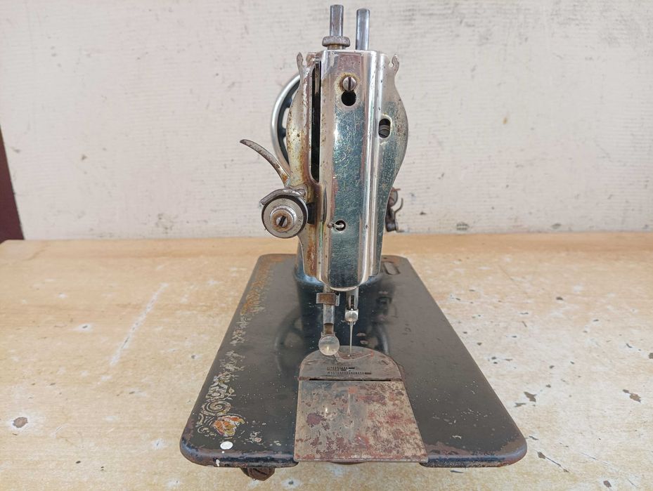Stara maszyna do szycia - Singer - nr 099325