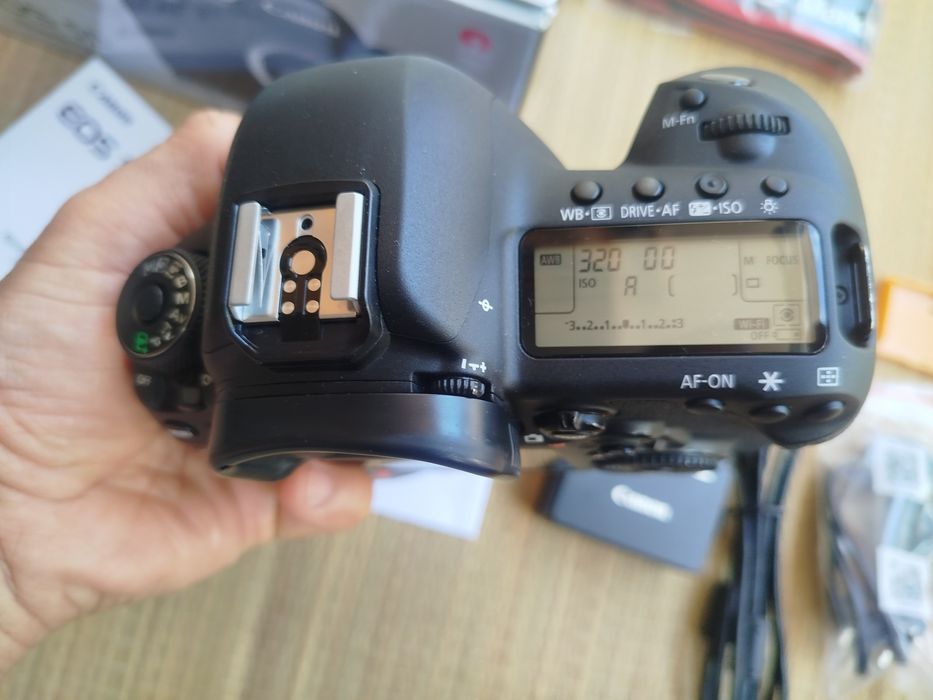 Canon 5d Mark IV com 70 mil disparos
