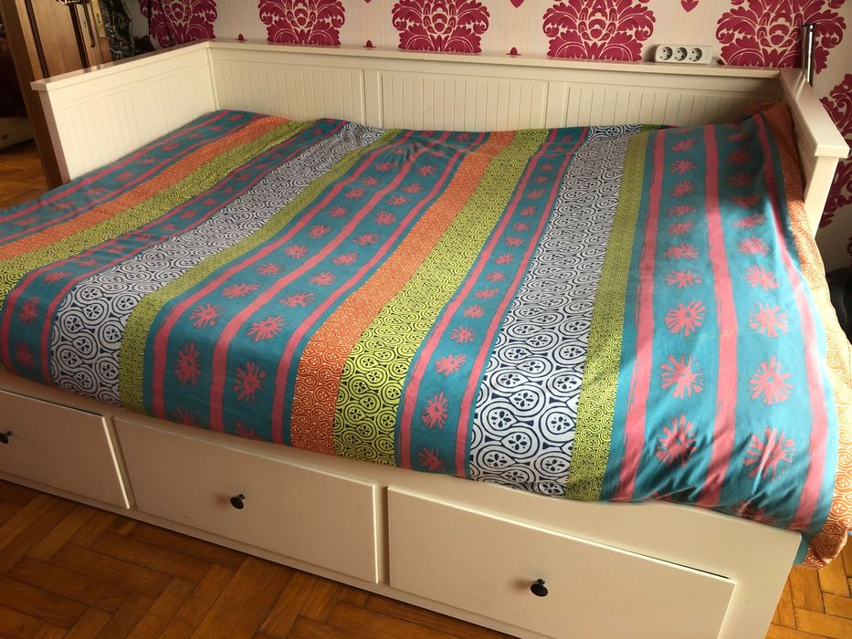 Cama de casal dupla praticamente nova