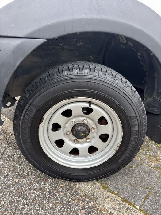 Navara 2.5 DI 133cv