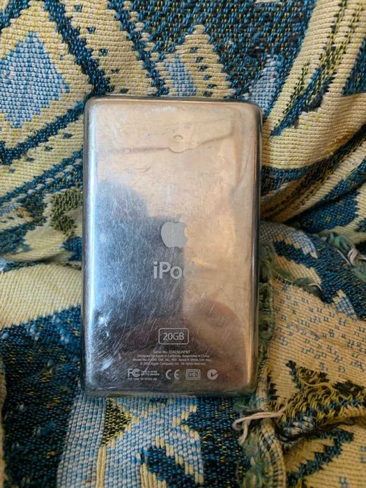 mp3 плеер ipod classic 3rd 40 gb /  apple ipod
