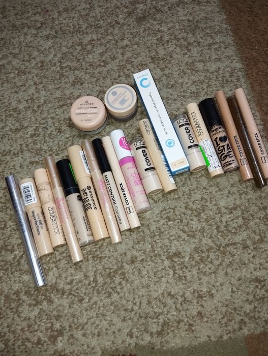 Zestaw nowych korektorów do twarzy