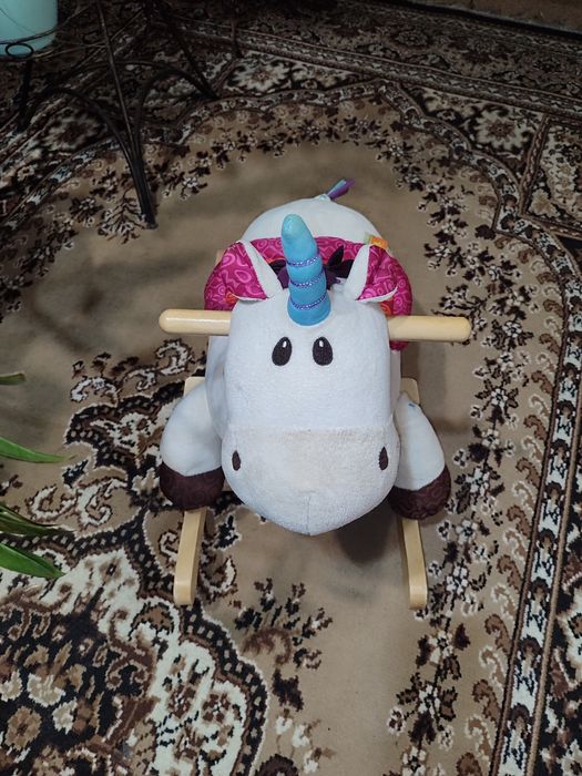 Баттато качалка Battat серії «Родео»  єдиноріг Діллі-Доллі. Поні коник