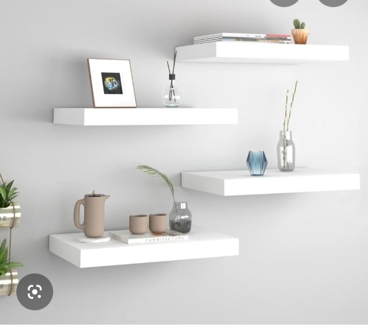 Prateleiras de parede lacadas