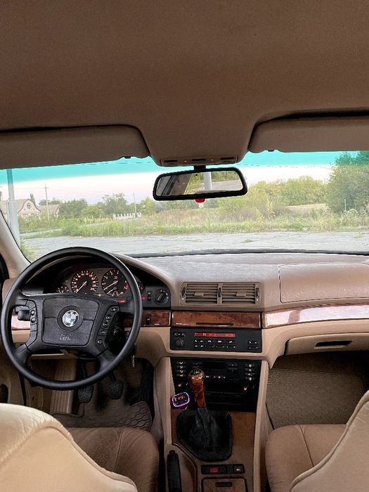 BMW E39 Можливий обмін на авто дешевше