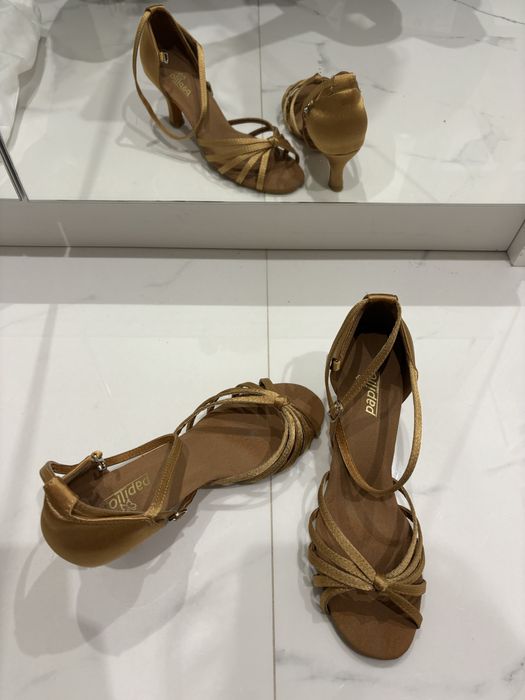 Buty do tańca 42