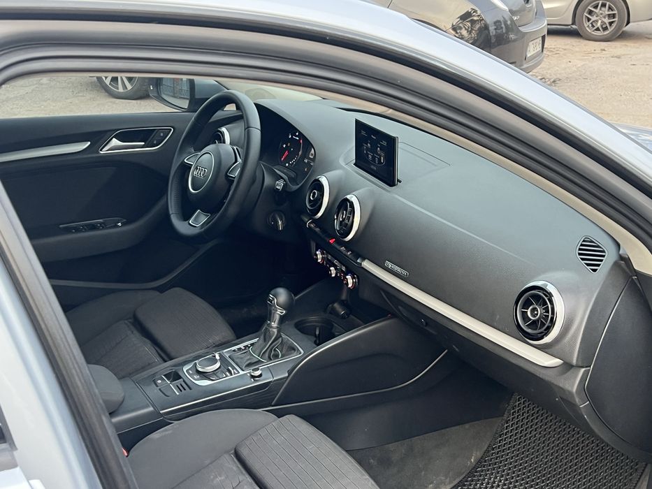 Продам Audi A3 2015 року