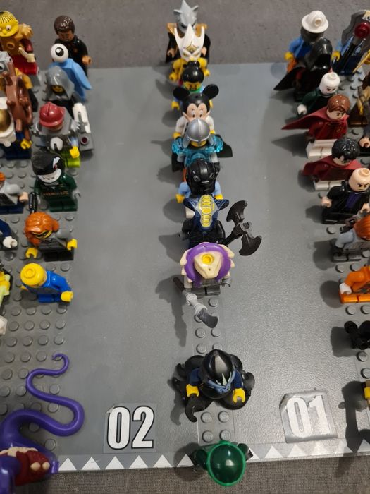 Kolekcja figurek LEGO