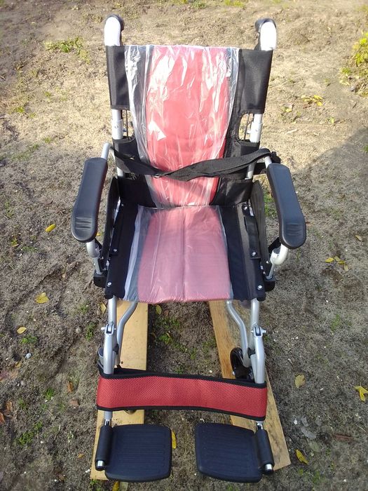 Крісло колісне складне