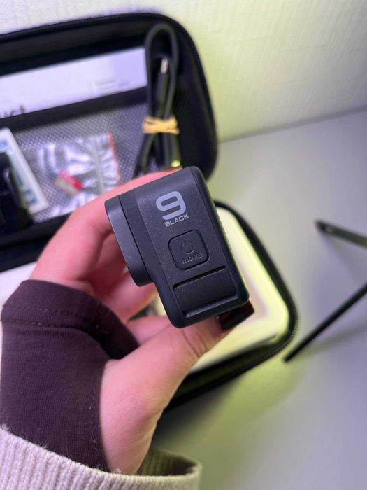 Екшн-камера GoPro Hero 9 з флешкою