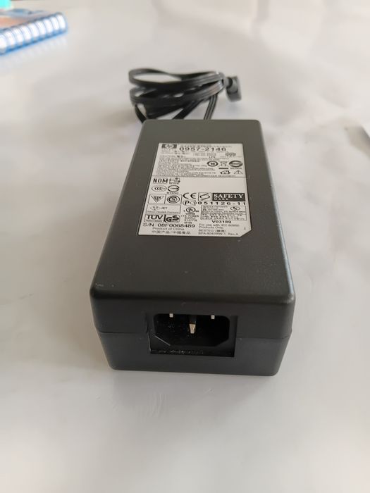 Adaptador de corrente CA HP modelo 0957-2146