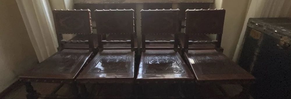 Mesa de jantar com 6 cadeiras