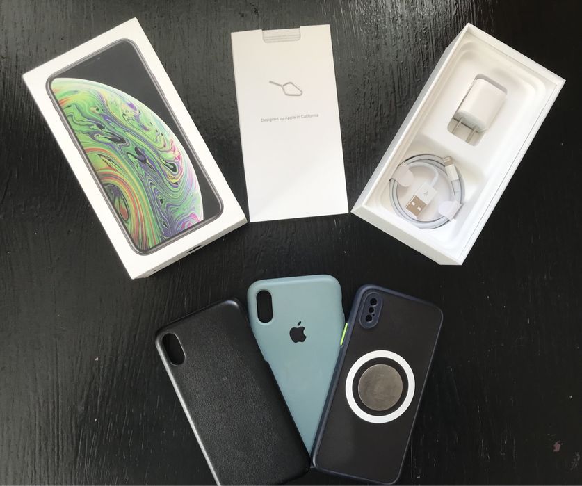 Продам  IPhone XS 256 Gb