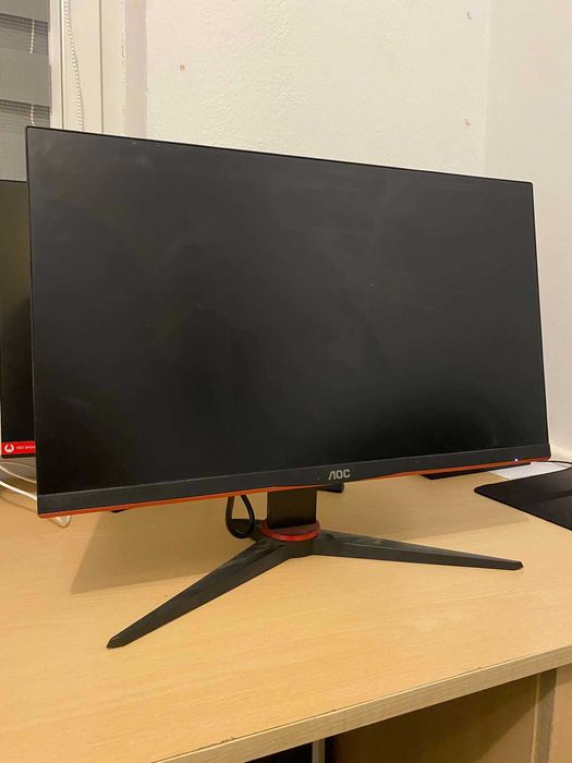 Monitor AOC 24G2SPAE/BK 24,5 cala z pękniętą matrycą