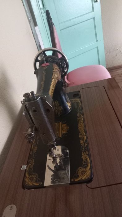 Máquina de costura Singer