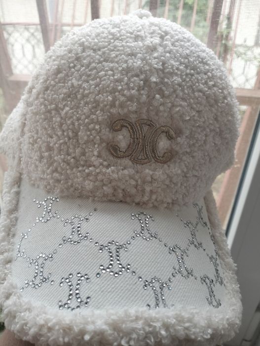 Продам Женскую кепку