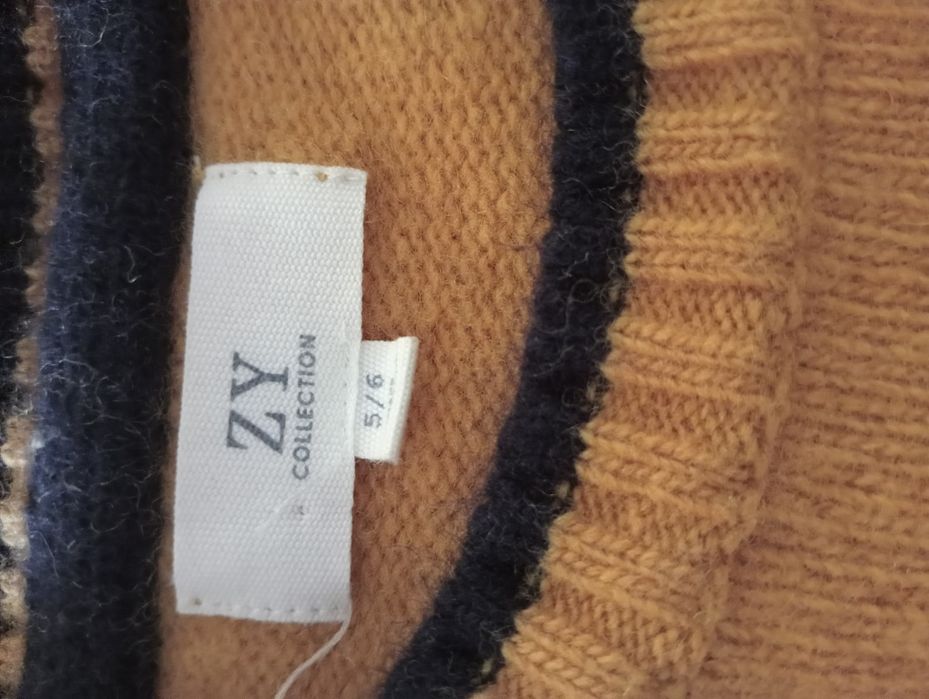 Camisola de malha de menino tamanho 5/6 anos