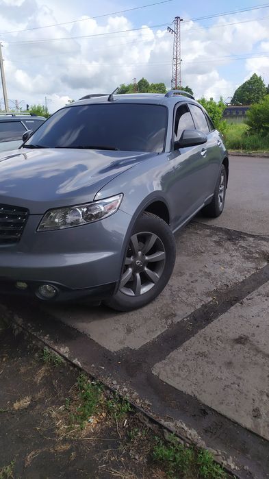 Продам инфинити фх35 S50