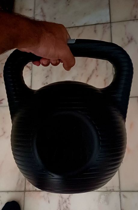 Kettlebell para encher de água ou areia ou ambos
